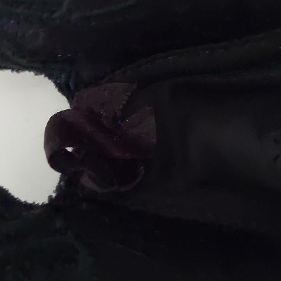 2 Gently worn padded BRAS SIZE 34B - Picture 13 of 13